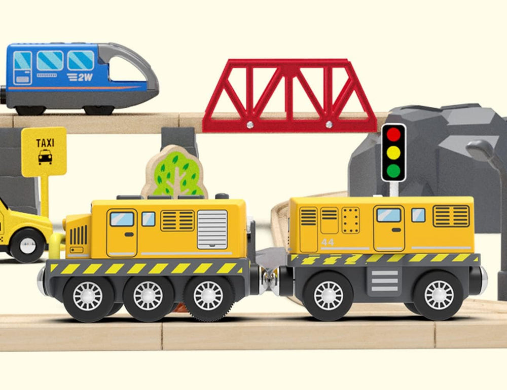 Gift-ready packaging for HYPERLIVING wooden train playset