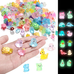 IHFAIO mini resin ducks glow in the dark, ideal for desk decor and DIY projects.
