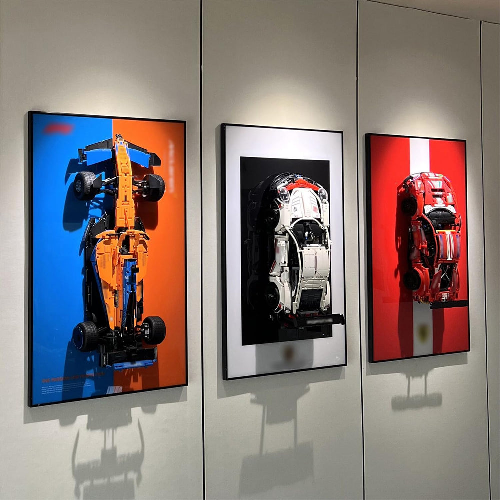 iLuane Display Wallboard assembly kit enables quick, tool-free setup for showroom-ready presentation.
