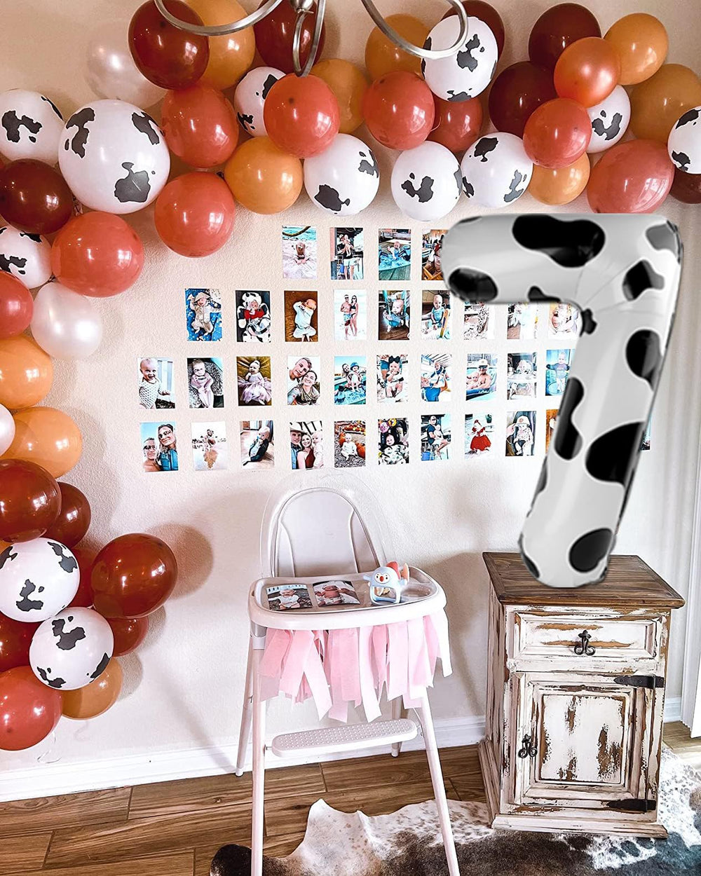 IWERP cow print number balloon 10 pairs with other figures for celebrations.