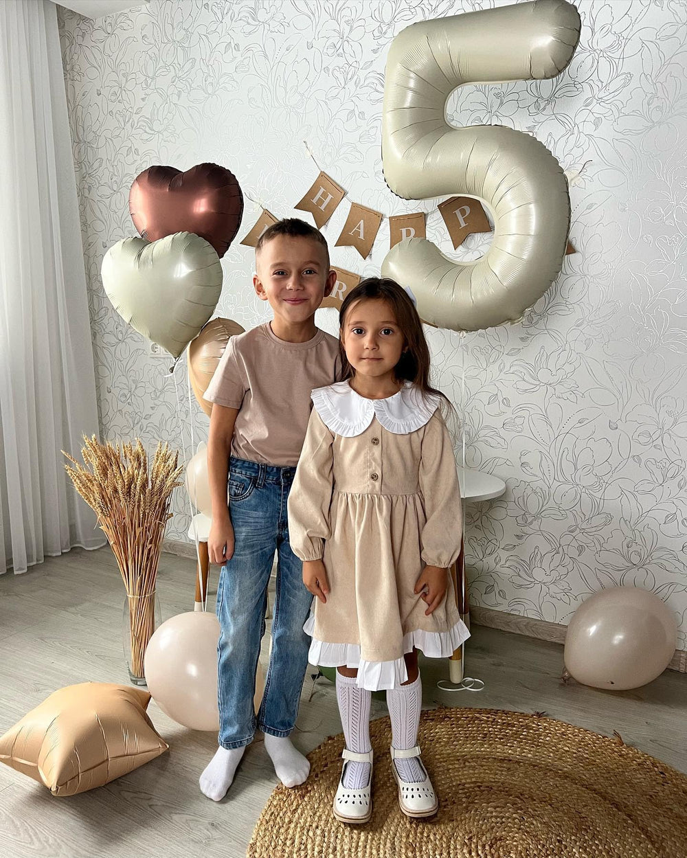 IWERP Cream 5 Balloon long-lasting for multi-day celebrations.