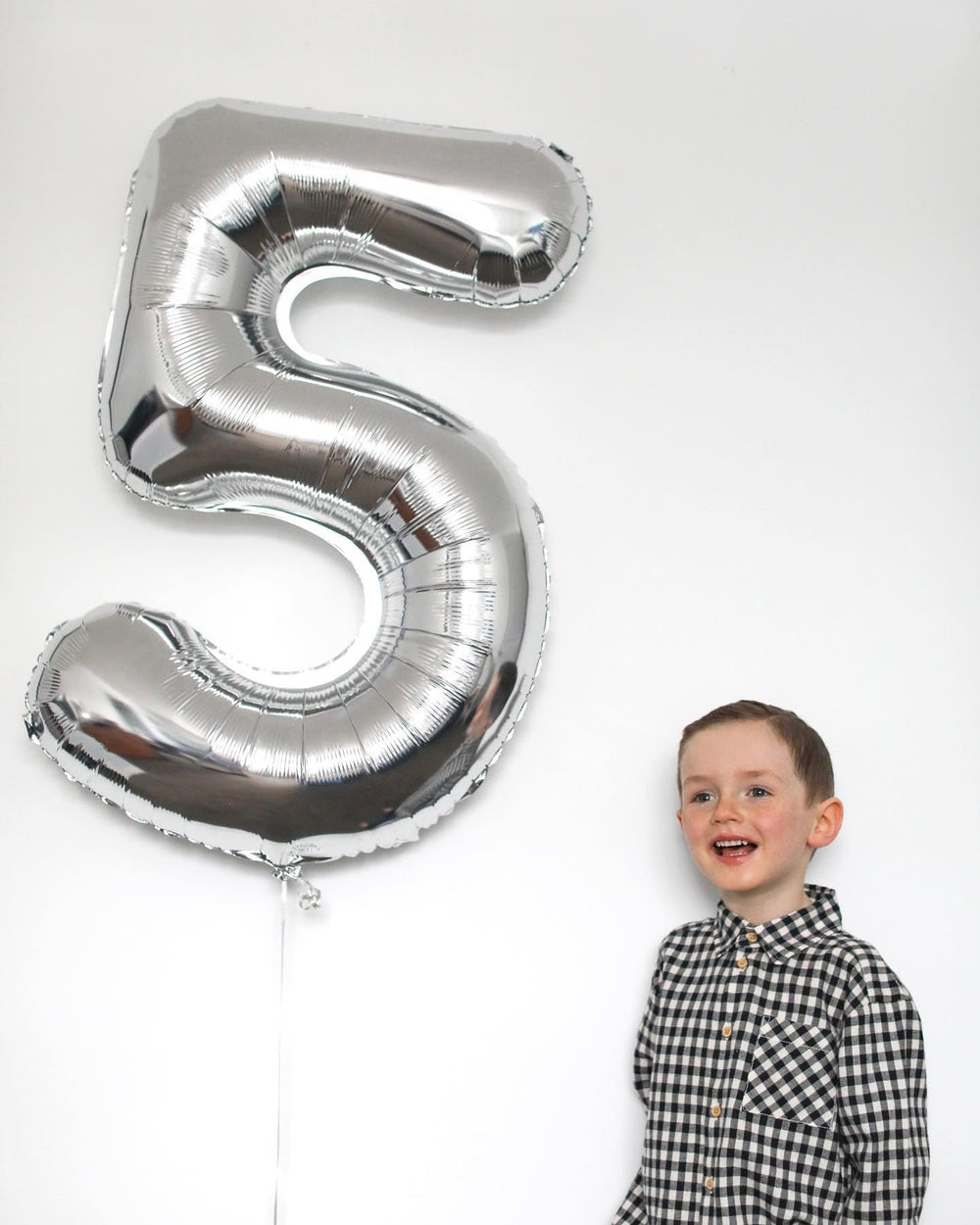 IWERP Self-sealing number balloon enables quick inflation and reuse.