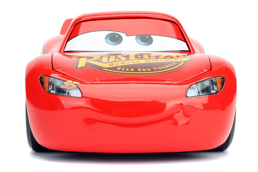 Jada 1:24-scale die-cast metal body offers sturdy premium display