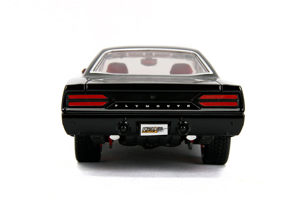 Jada Big Time Muscle 1:24 detailed interior for authentic cockpit feel.