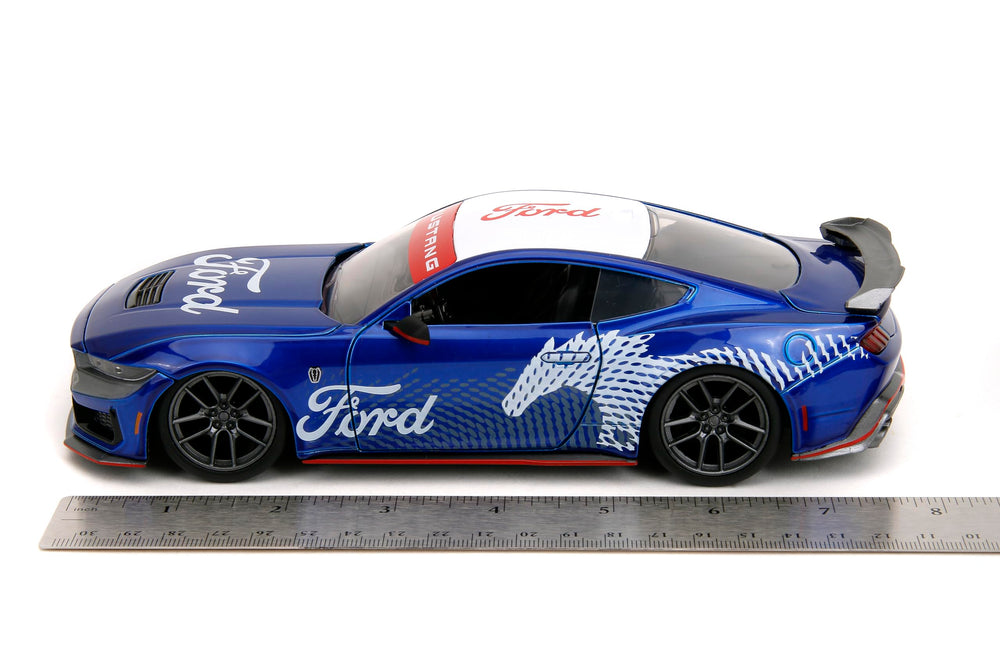 Scale 1:24 on Jada Bigtime Muscle Mustang GT Dark Horse for accurate collection.