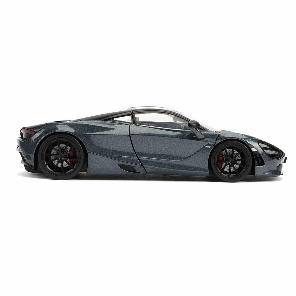 Jada Shaw McLaren 720S cast metal construction ensures durable, long-lasting display.