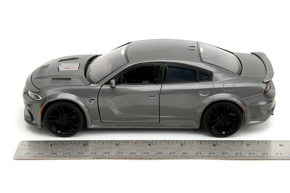 Jada 1:24 scale model capturing feature-rich details for fans