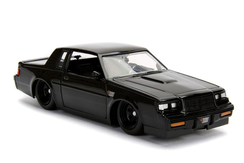 1:24 scale styling cues from Jada capture iconic lines for collectors