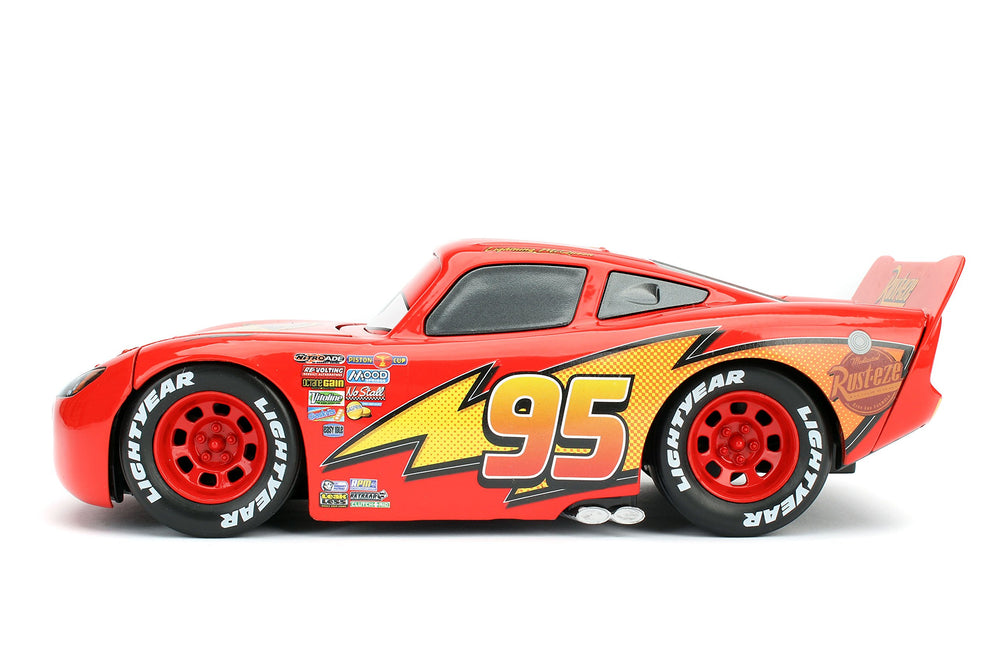 Jada Lightning McQueen model captures screen-accurate styling and character