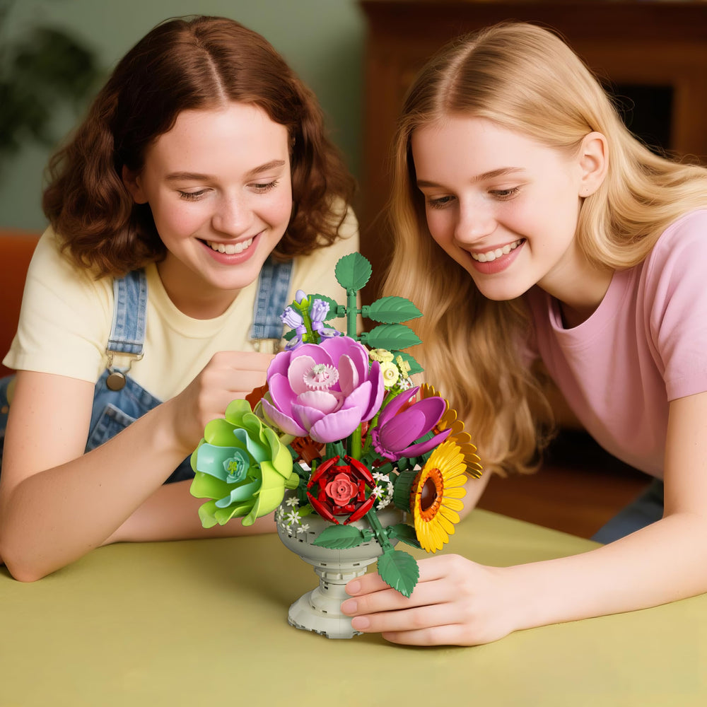 JAKI Botanicals bouquet-building blocks allow adjustable blooms and dynamic styling