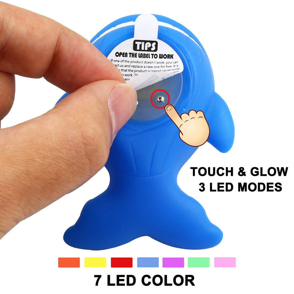 JASNKKONT color-changing bath toys capturing toddlers' attention during bath time.