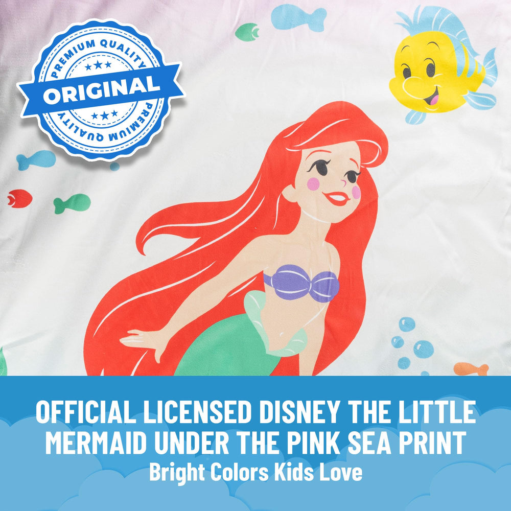 Gift-ready Disney sleepover set from Jay Franco for sleepovers.