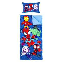 Jay Franco Spidey slumber bag blue with zipper for easy packing and sleepovers.