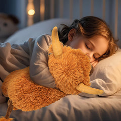 Face and expression of JellyMallow Highland Cow plush, inviting comfort and companionship.