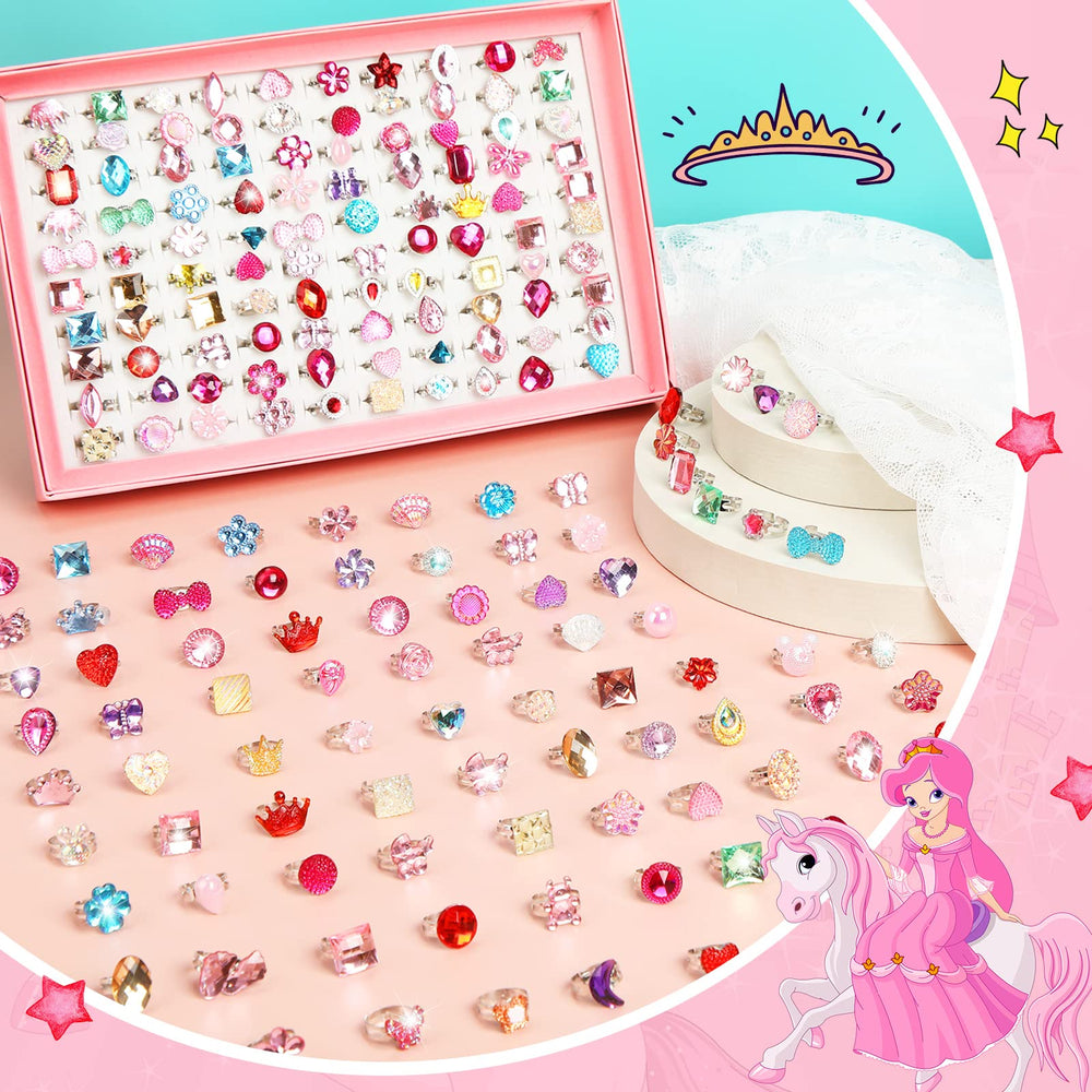 Jerify two pink gift boxes with rings ready for gifting.