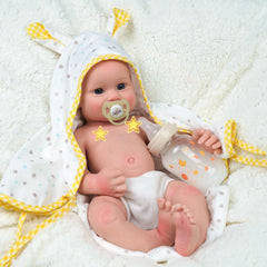JIZHI weighted silicone doll emphasizes secure, comforting hold.