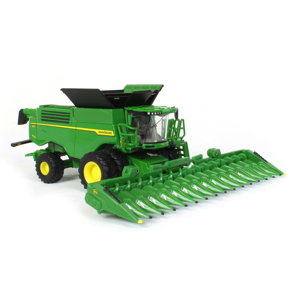 John Deere Prestige X9 1100 rotating unloading auger enhances lifelike action