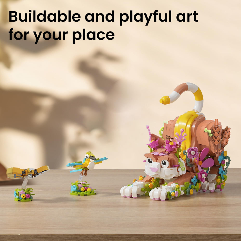 JOJO&Peach bird model posed for dynamic scenes and display.