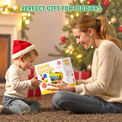 JoyCat independent play scene illustrating solo play and family sharing.