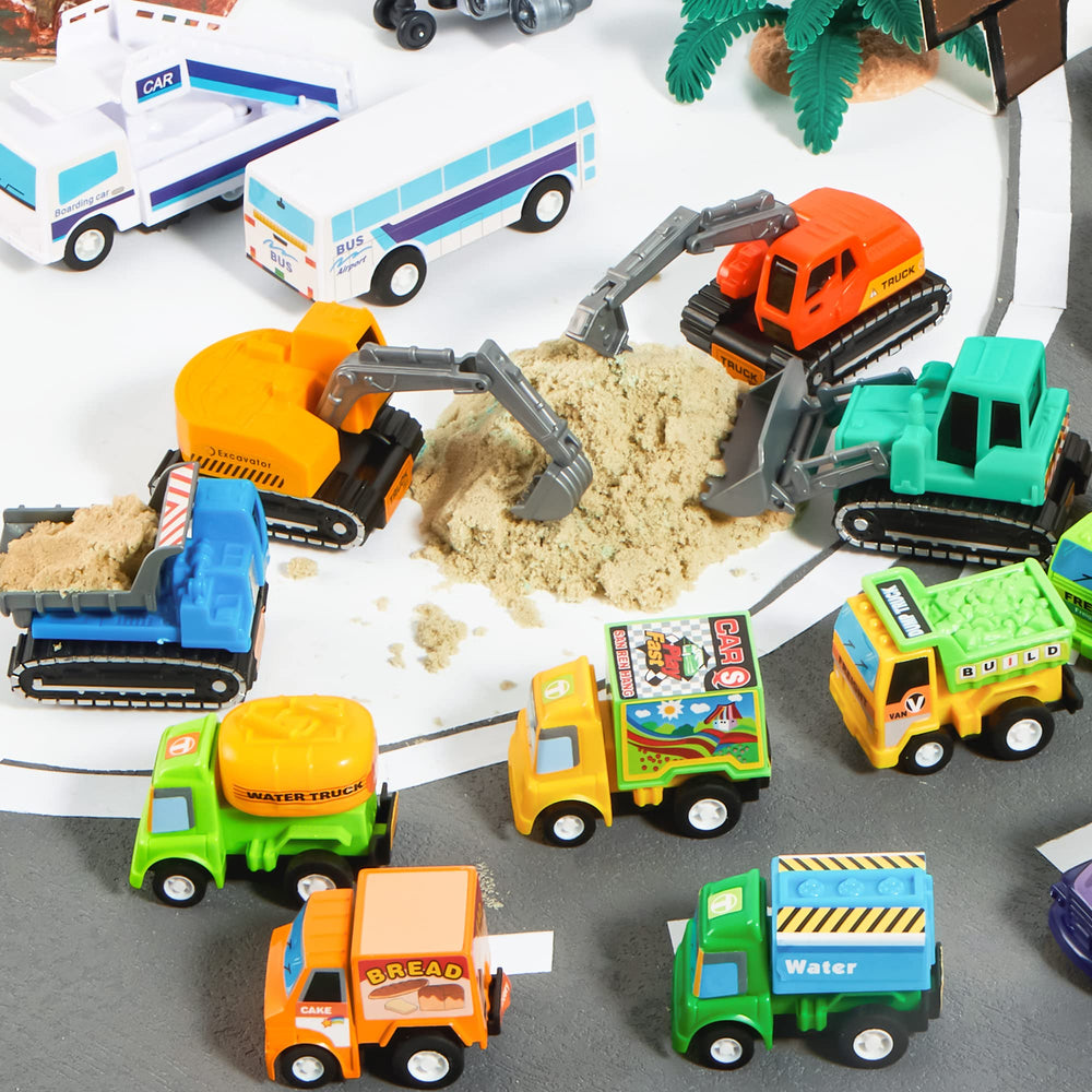 JOYIN classroom-friendly toys for prizes and party favors set by JOYIN.
