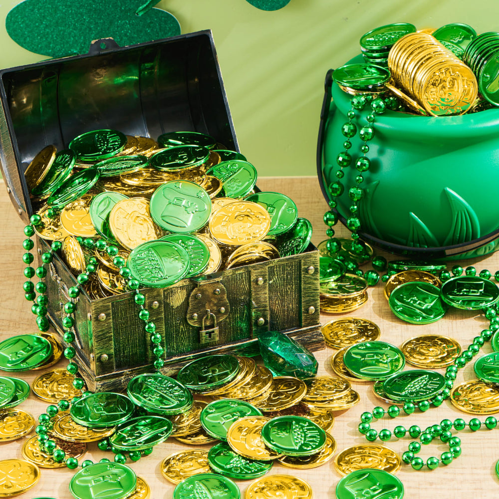 JOYIN St Patrick's coins close-up shiny finish highlights durable plastic