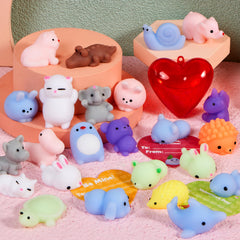 JOYIN red heart shell case showcases the pre-filled mochi toy for gifting