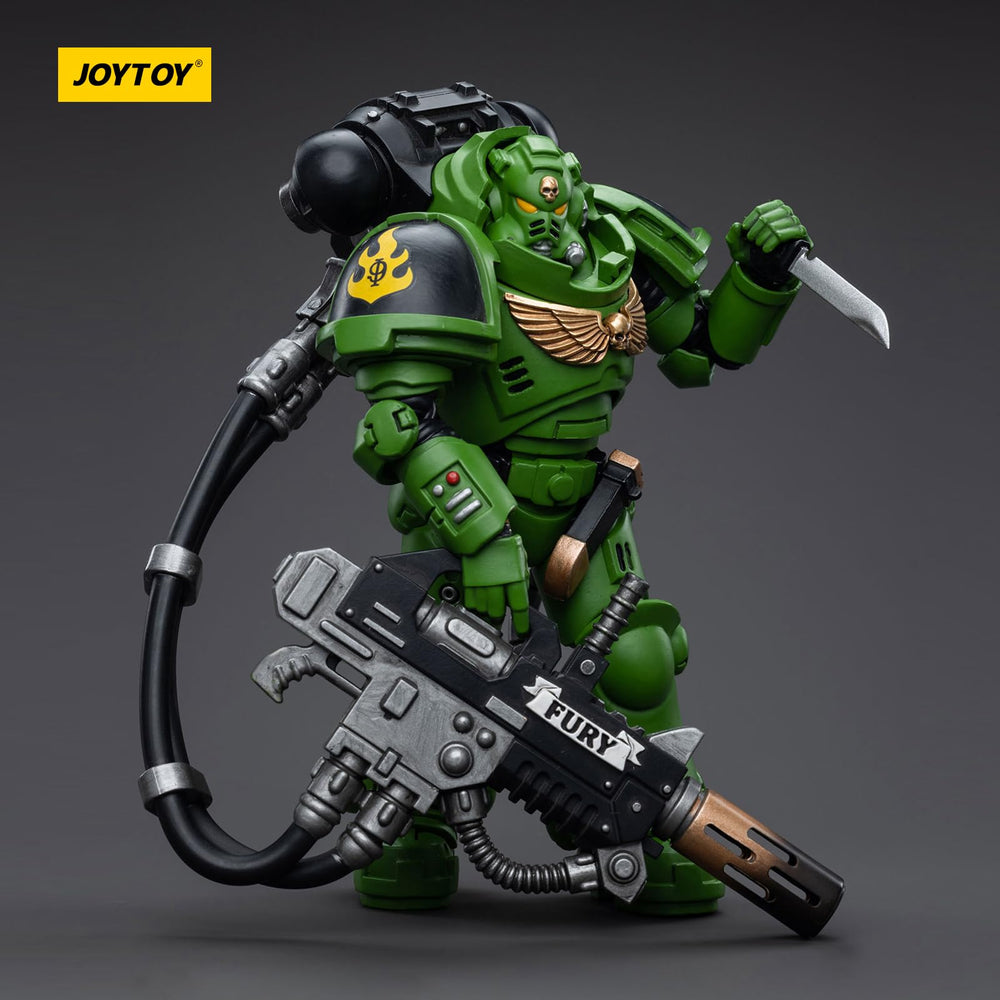 JOYTOY Salamanders Bragar detailed paintwork highlights weathered realism.