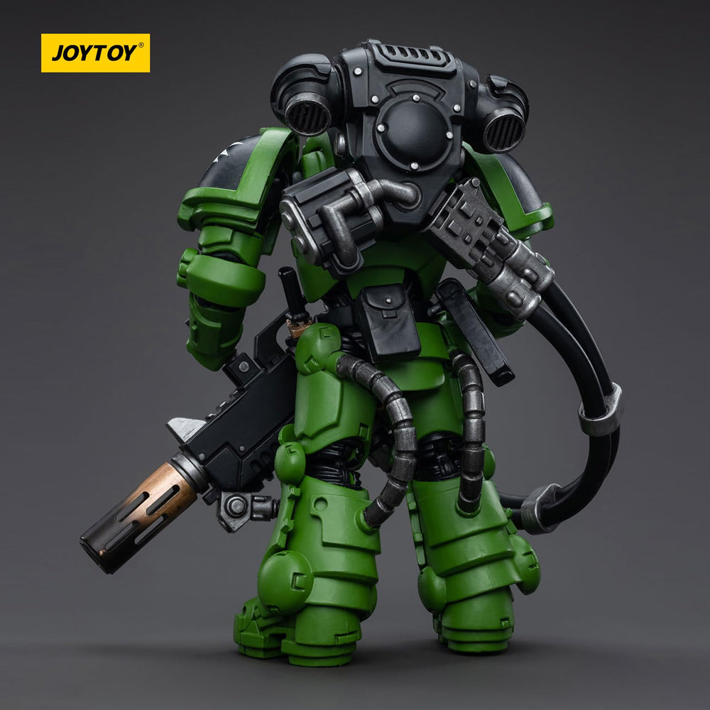 JOYTOY Salamanders Bragar interchangeable hands enable varied poses.