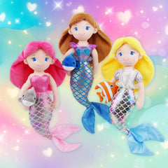 June Garden Thalassa undersea adventures foster creative storytelling and companionship.