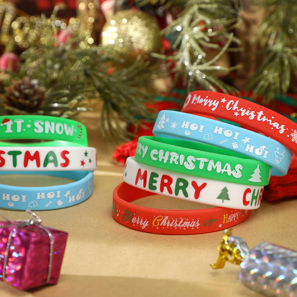 Junebrushes Merry Christmas wristband supports holiday decor