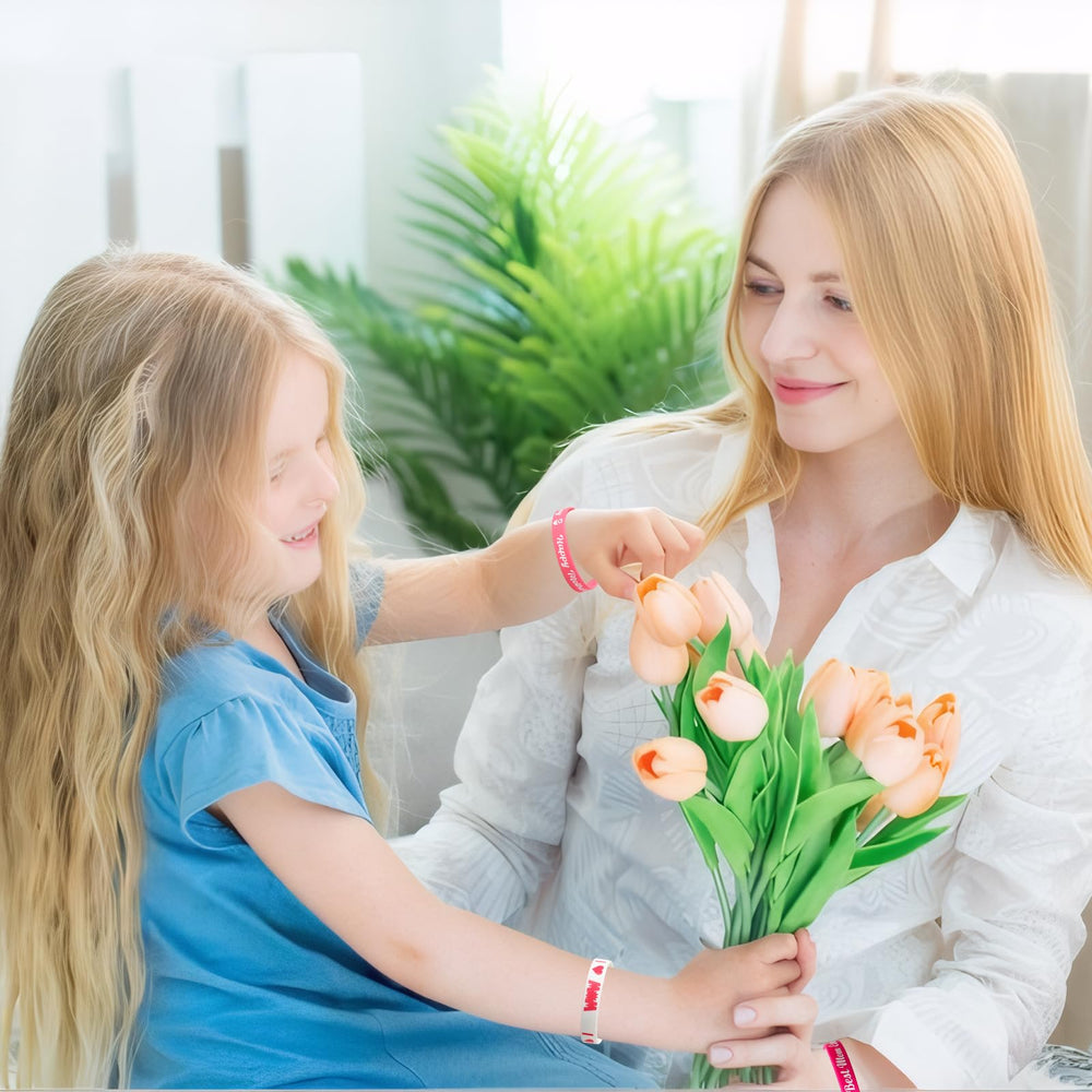 JUNEBRUSHS bracelets in gift-goodie bags, ideal for family gatherings