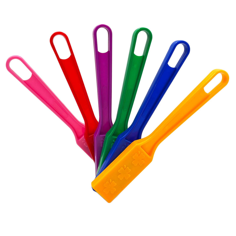 JUNWRROW rainbow metal chips 1.7 cm with inner ring detail.