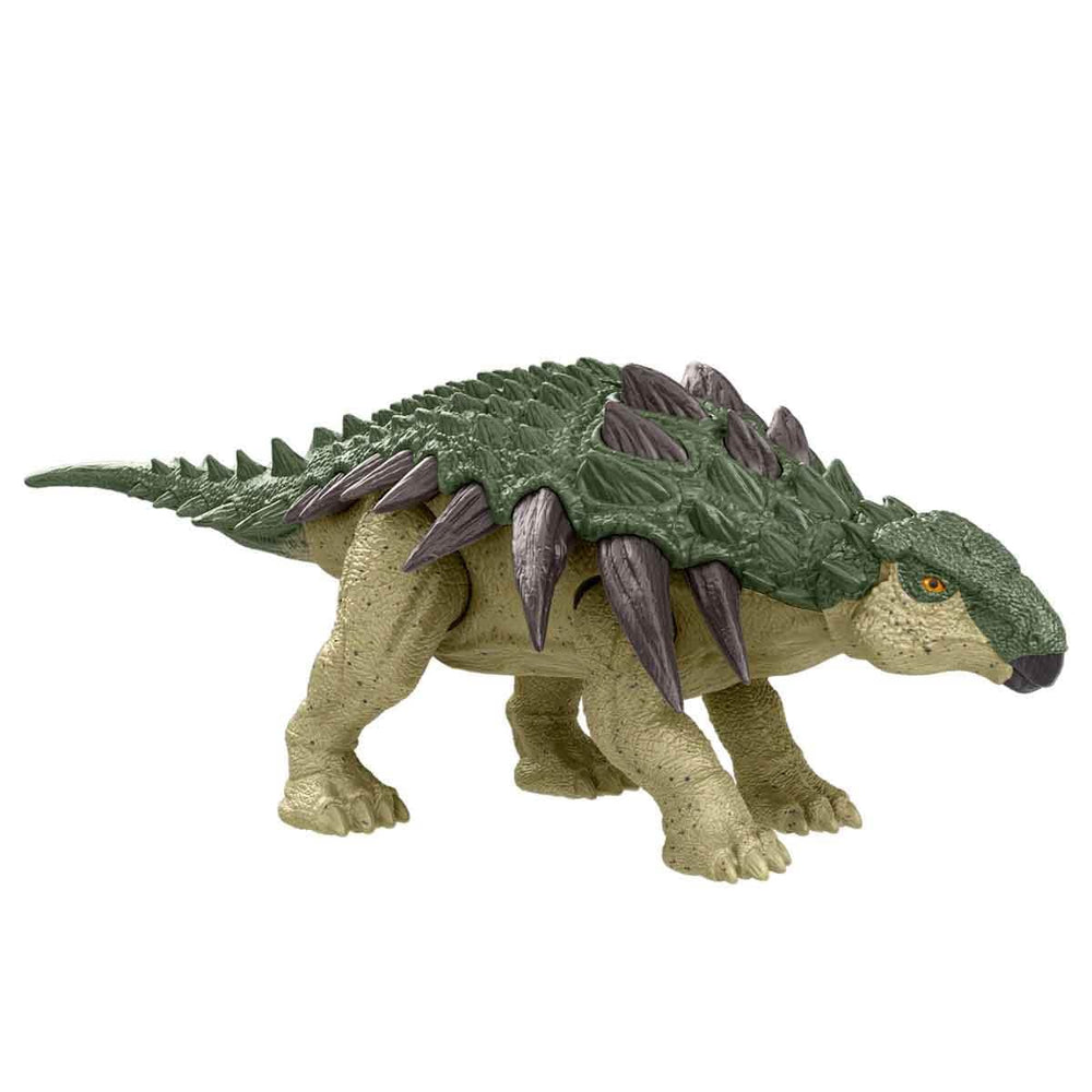 Jurassic World Rebirth Edmontonia front view shows authentic sculpting and pose.