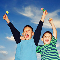 Juuxncgv kids playing with ice cream toy during a party