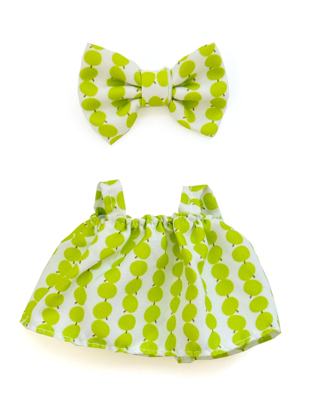 Kapand Lububu 17cm doll dress with green polka dot bow for imaginative play
