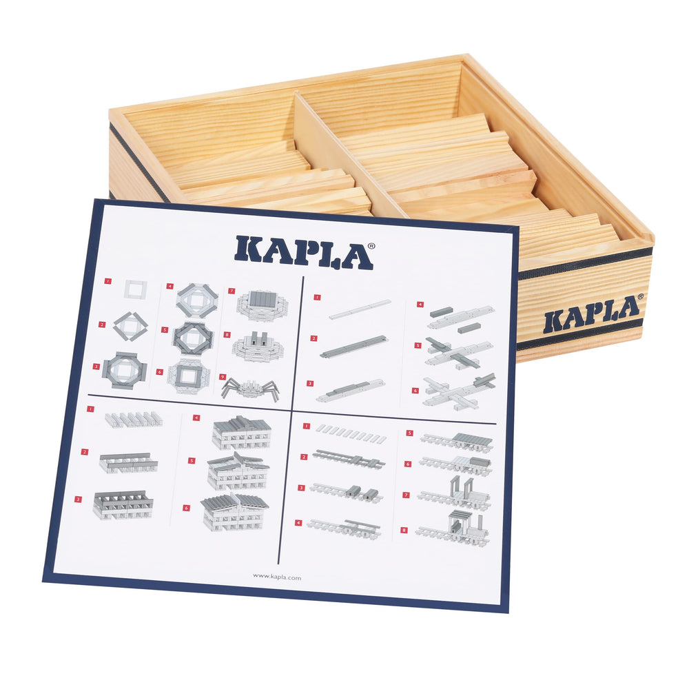 KAPLA pine-wood-box-open presents natural grain and easy access to building blocks