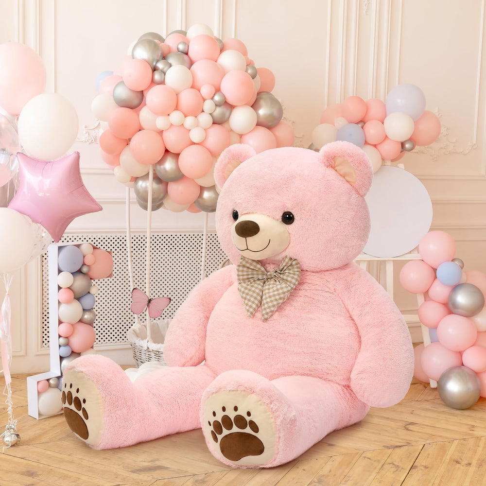 Karister gift-worthy giant bear for Valentine’s Day, Christmas, or birthdays