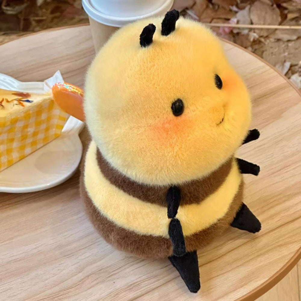 Karoeiwa Realistic Bee plush cute smile to elevate mood and play.