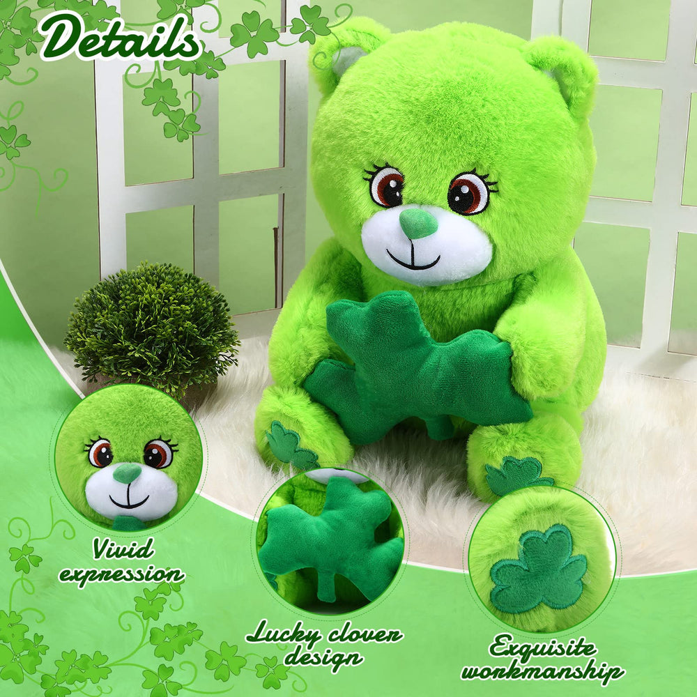 Kasyat bear holding a big clover for a luck-inspired gift.