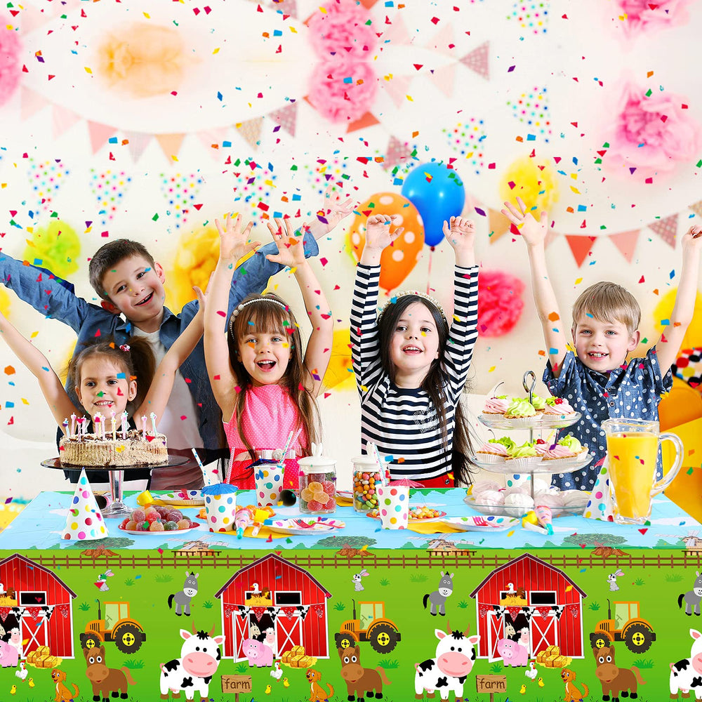 Kasyat three-piece pack for easy party setup and cleanup.