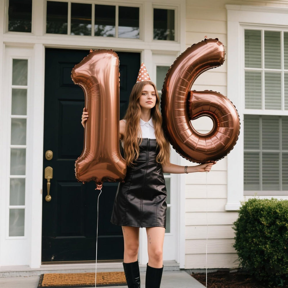 Kelfuoya 40-inch dark brown balloon close-up with glossy finish.