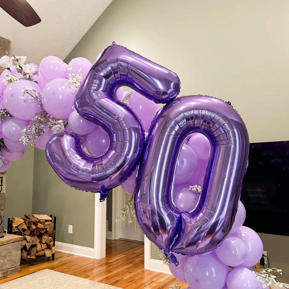 Kelfuoya balloon wall decor setup creates a memorable photo backdrop.