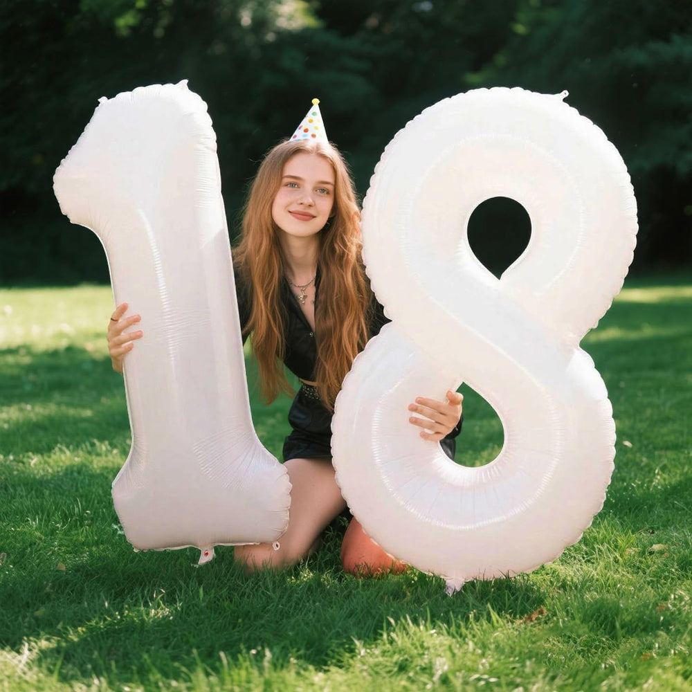 Kelfuoya giant foil number 8 balloon creates a festive focal point for events.