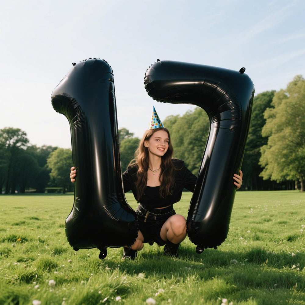 Kelfuoya number 7 balloon, easy to inflate and secure for durable decor.