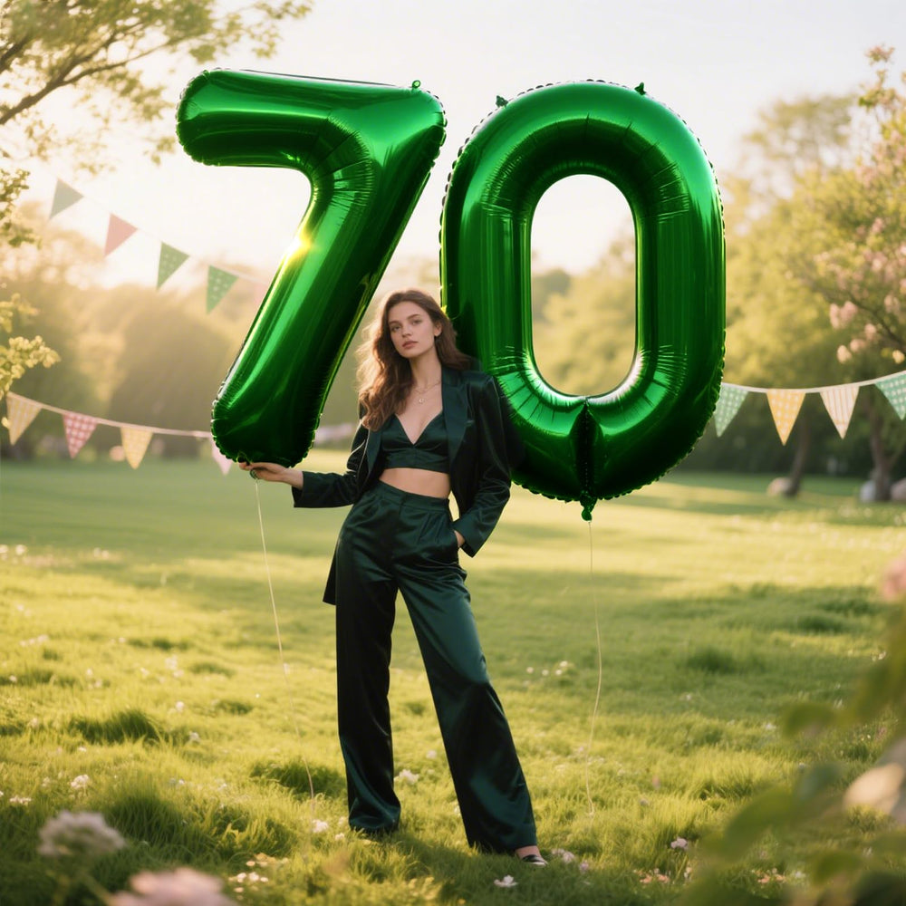 Kelfuoya green foil number balloon 7 enhances birthday displays indoors or outdoors