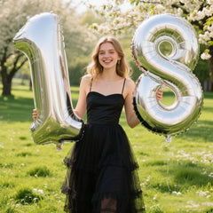 Kelfuoya jumbo numeric balloon enhances photo moments at celebrations.
