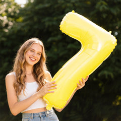 Kelfuoya number 7 balloon offers easy self-sealing inflation for quick setup.