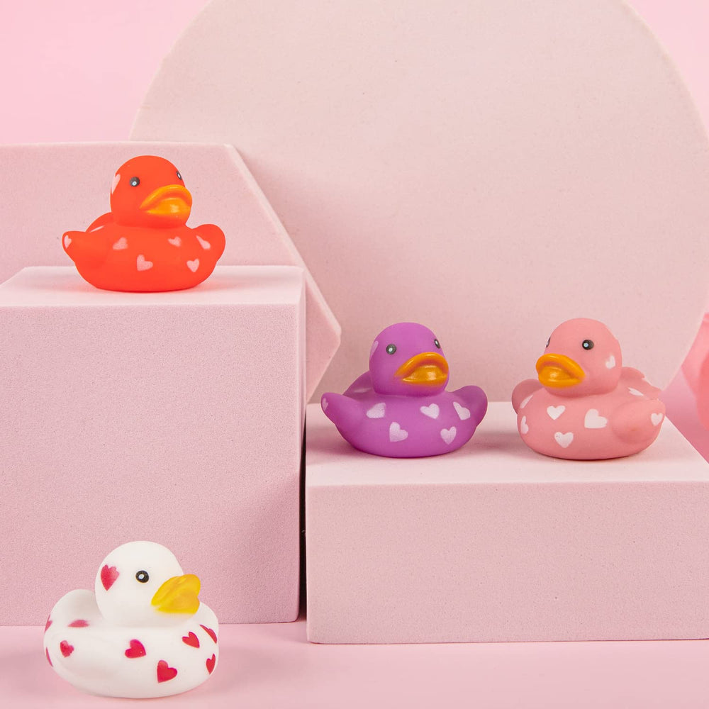 Kiddokids Valentine gift tags with ducks suit parties and classroom activities.