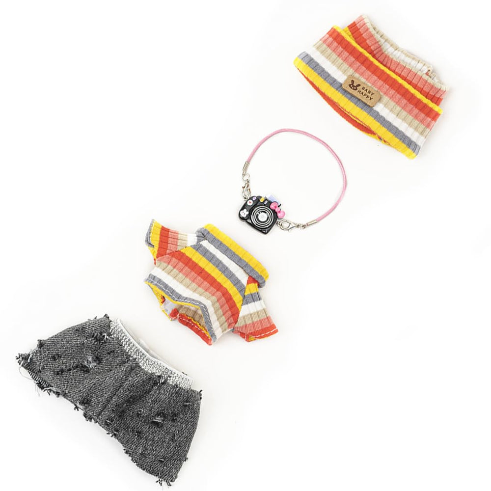 KIYEREE Lububu doll fashion display attire keeps tiny outfits looking neat.