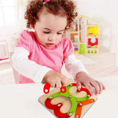 Kizh Montessori-inspired set supports collaborative learning and cooperative play.
